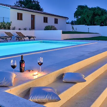 Vitassi Holiday home *