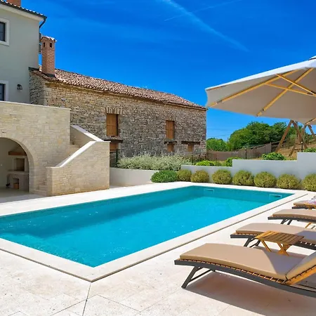 Vitassi Holiday home