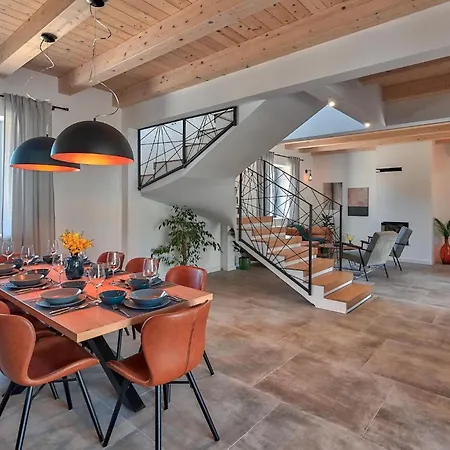 Vitassi Holiday home