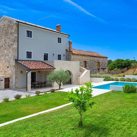 Holiday home Vitassi